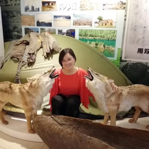 从蔷薇妹子看中国乡村教育中的生命觉醒与精神突围